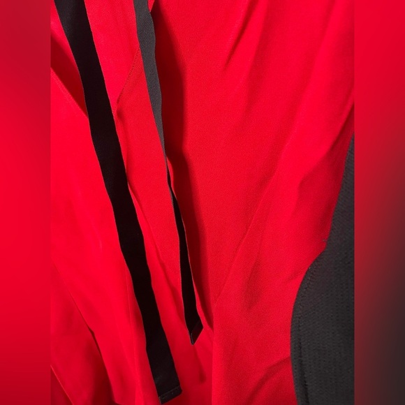 MARNI
Cowl Neck Three-Quarter Sleeve T-Shirt - Picture 10 of 10